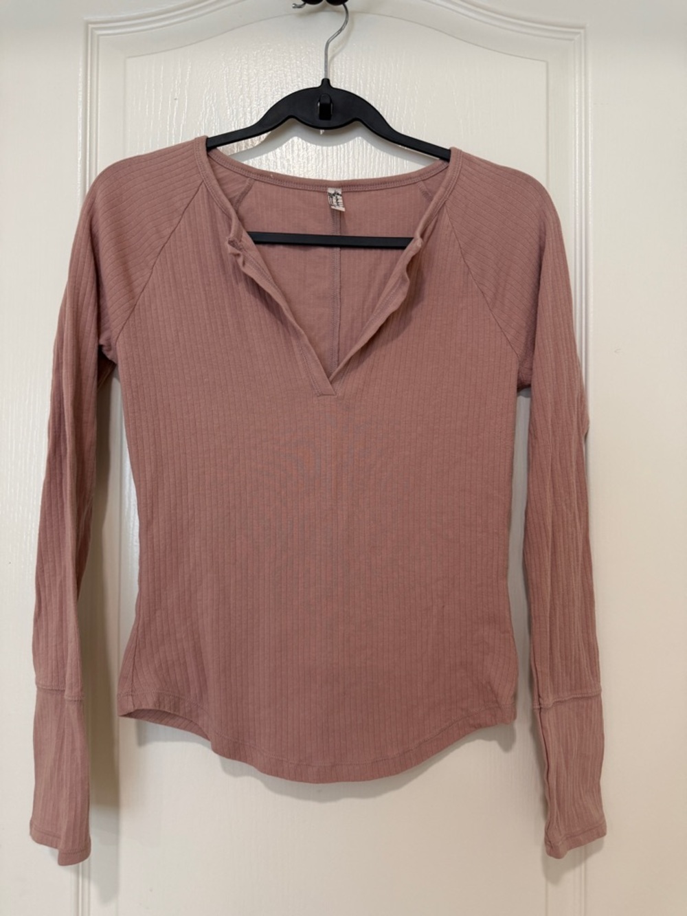 Free People Long Sleeve Ribbed Top L Pink Henley Thermal Fitted